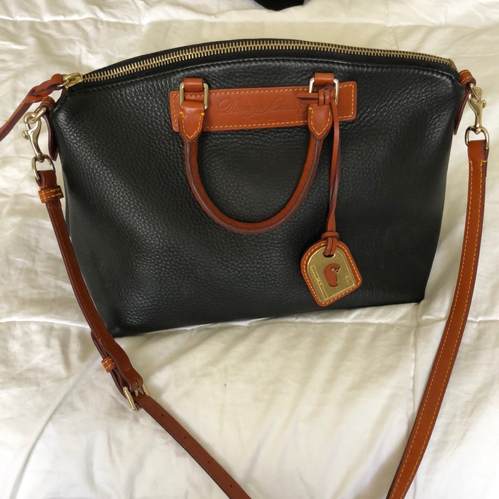 Dooney & Bourke leather bag